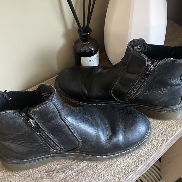 GUC Dr. Marten's Big boy size 6 - Picture 4 of 5